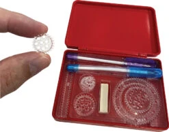 World's Smallest Spirograph 8 World's Smallest Spirograph -Toyology Toys 59ac3ff0255c6f14c45683fdb29e6dd7