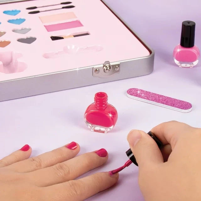 Make it Real Glam It Makeup Case Make It Real Glam It Makeup Case -Toyology Toys 72692b34 46d1 4632 aed4 8f1d3027161e 8d0de8a6445ffd747260f5850ab9f0df jpeg