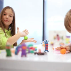 Fat Brain Toys Hey Clay - Animals