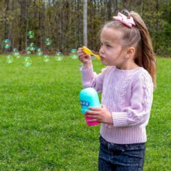 Fubbles No Spill Bubbles -Toyology Toys image 67f9e01a dc93 407b b141 19b0d4da4172