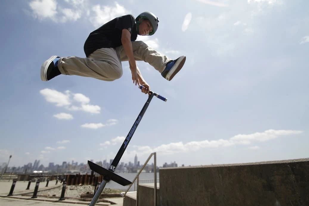 NSG Flight Pogo Stick NSG Flight Pogo Stick -Toyology Toys kpwdipyibhdapg4vba7b